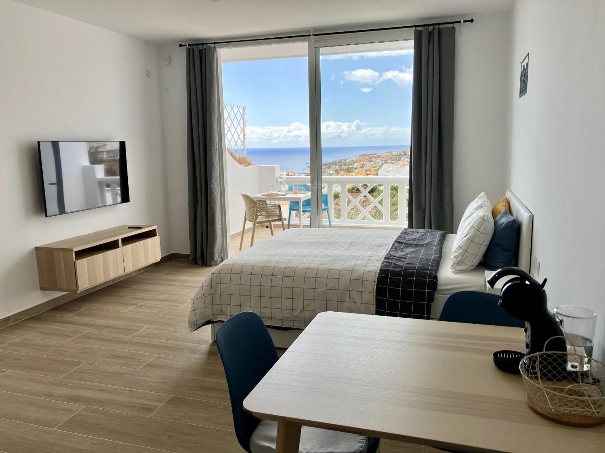 Costa Adeje - Modern Apartment With Terrace Views Of Ocean & Sunset Dış mekan fotoğraf