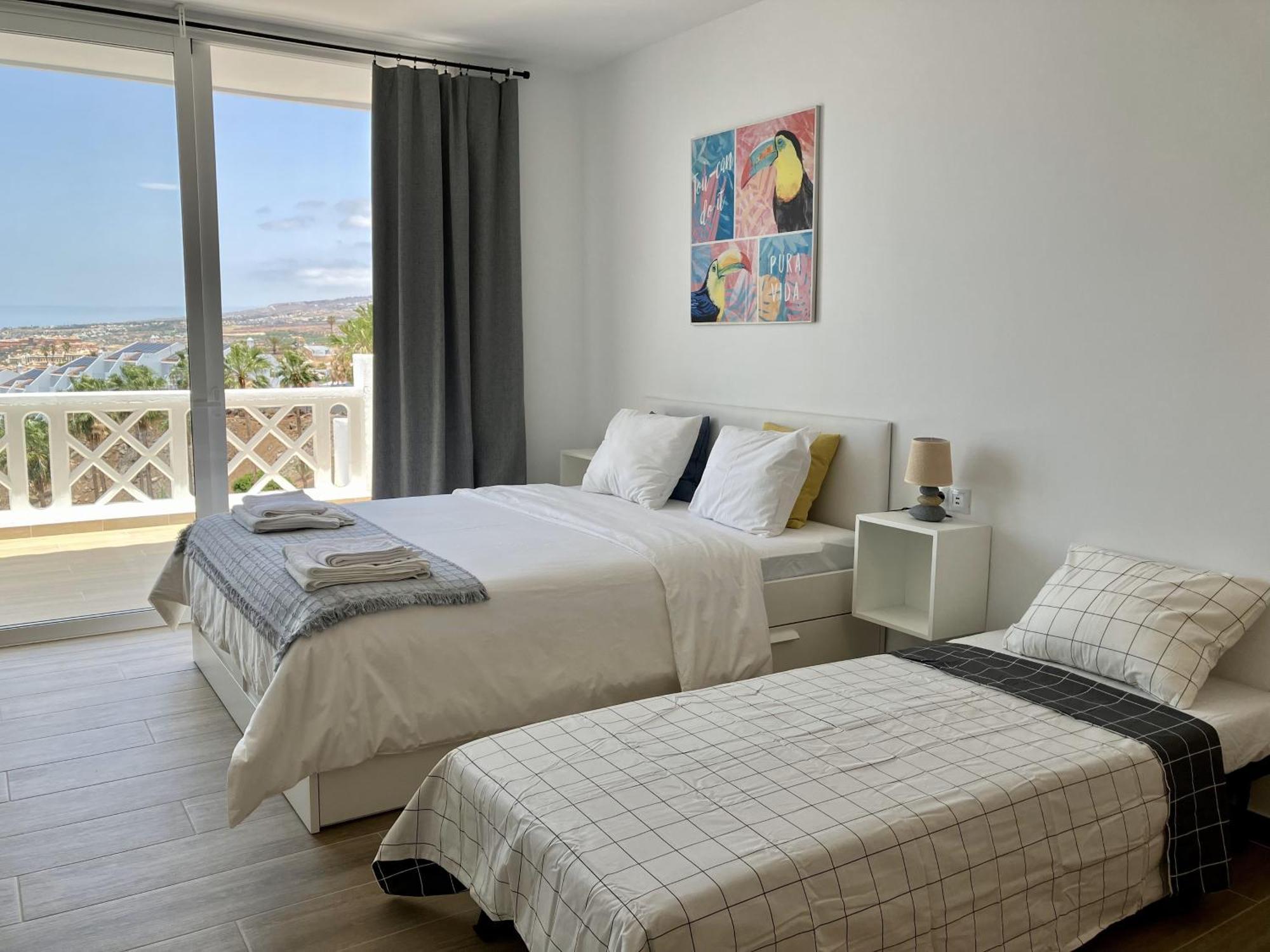 Costa Adeje - Modern Apartment With Terrace Views Of Ocean & Sunset Dış mekan fotoğraf